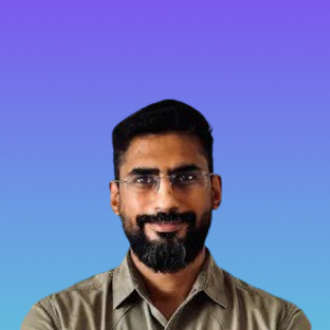 Akash Saxena - Evaluate's Director